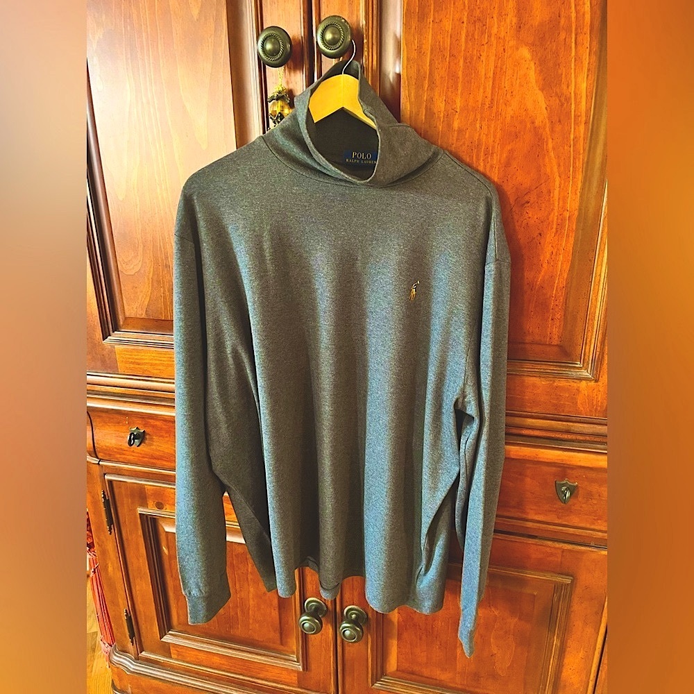Polo Ralph Lauren Gray Men’s Classic Fit Soft Touch Long Sleeve Turtleneck (EUC)